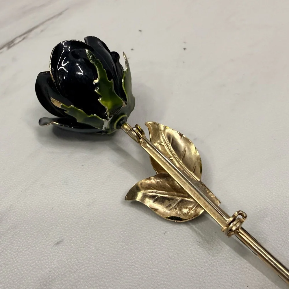 Gold Tone Black Rose Brooch - Picture 6 of 12
